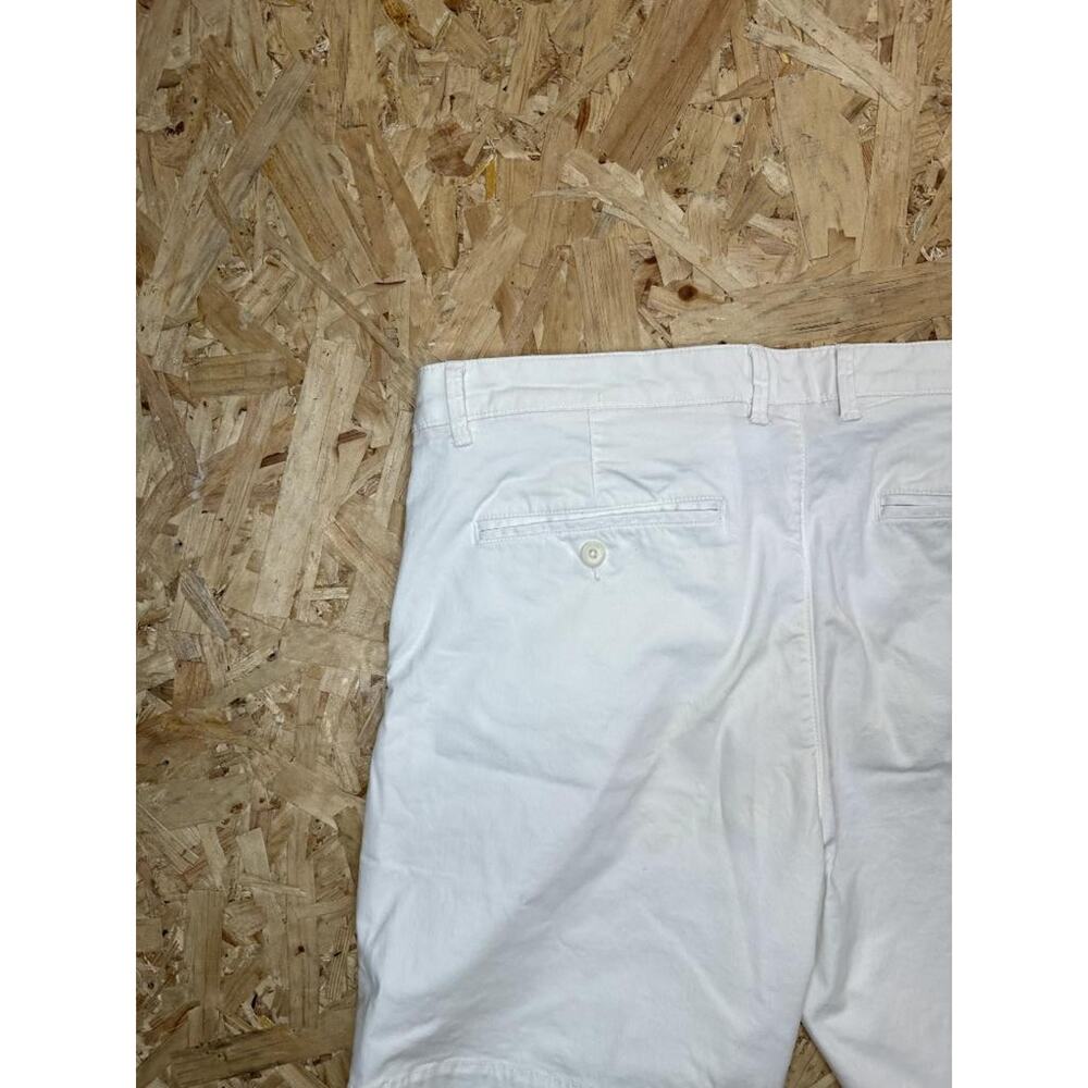 Denim & Flower Ricky Singh Mens Shorts Size 36 White Chino Flat Front Casual - Picture 12 of 14